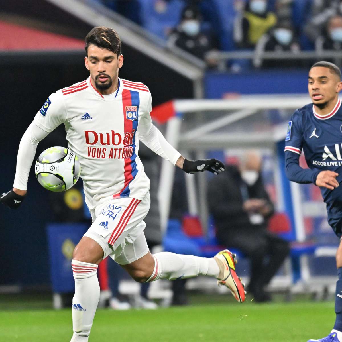 Com Paquetá apagado, Lyon empata com Reims pelo Campeonato Francês - ISTOÉ  Independente