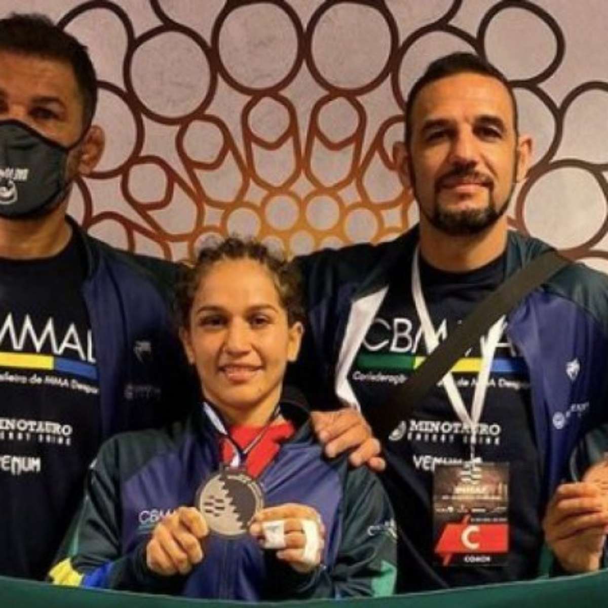 enses conquistam 19 medalhas em campeonato de luta livre no RJ