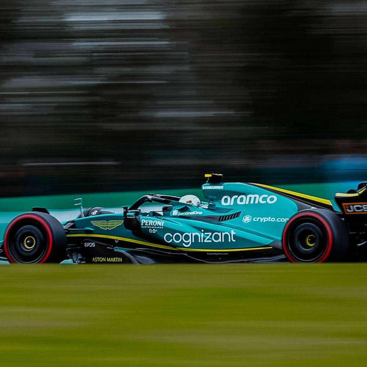 Aston Martin revela carro para sua segunda temporada na F1, em 2022, fórmula  1