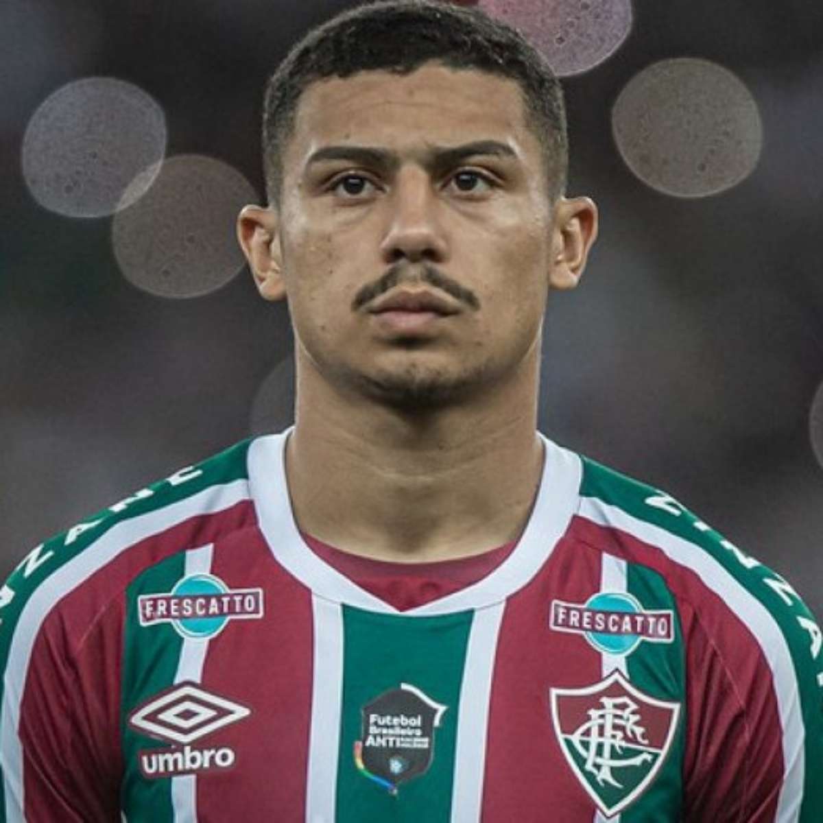 André diz que Fluminense é favorito contra o Flamengo: 'Estamos jogando  mais