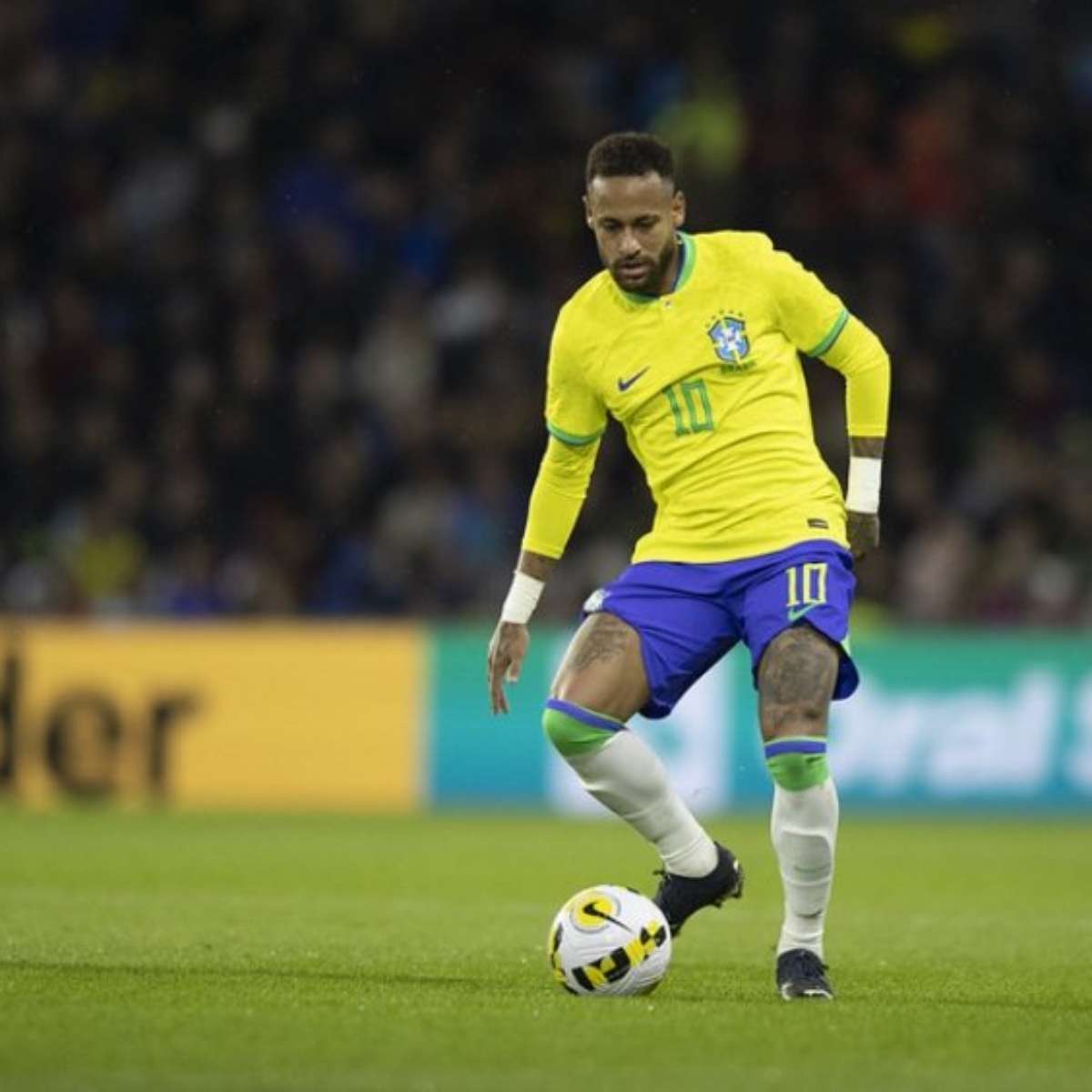 Mi casa, su casa: Neymar leva Seleção ao Parque dos Príncipes em apronto  final da Copa, seleção brasileira