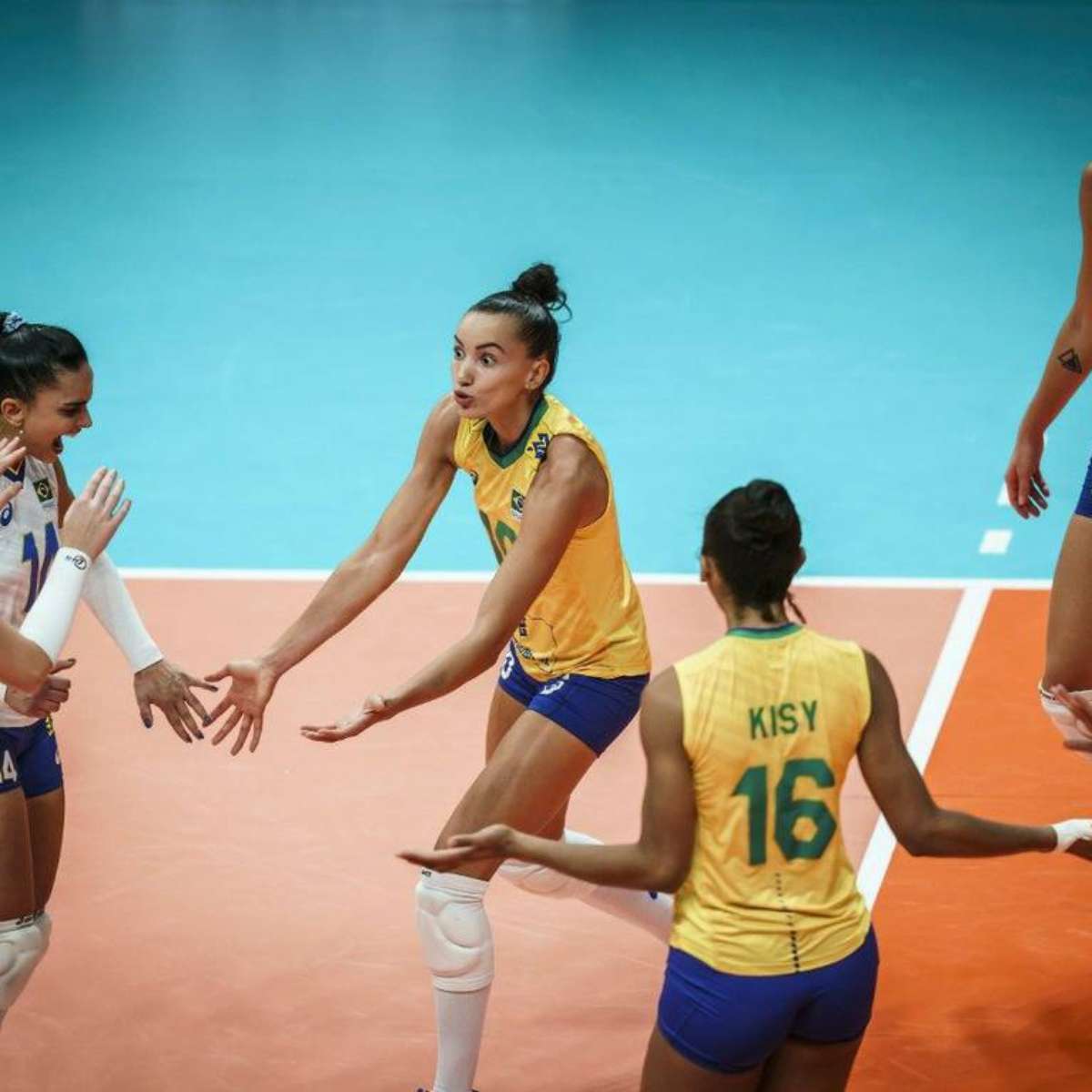 Brasil estreia com vitória no tie-break pelo Mundial de Vôlei - Esportes DP