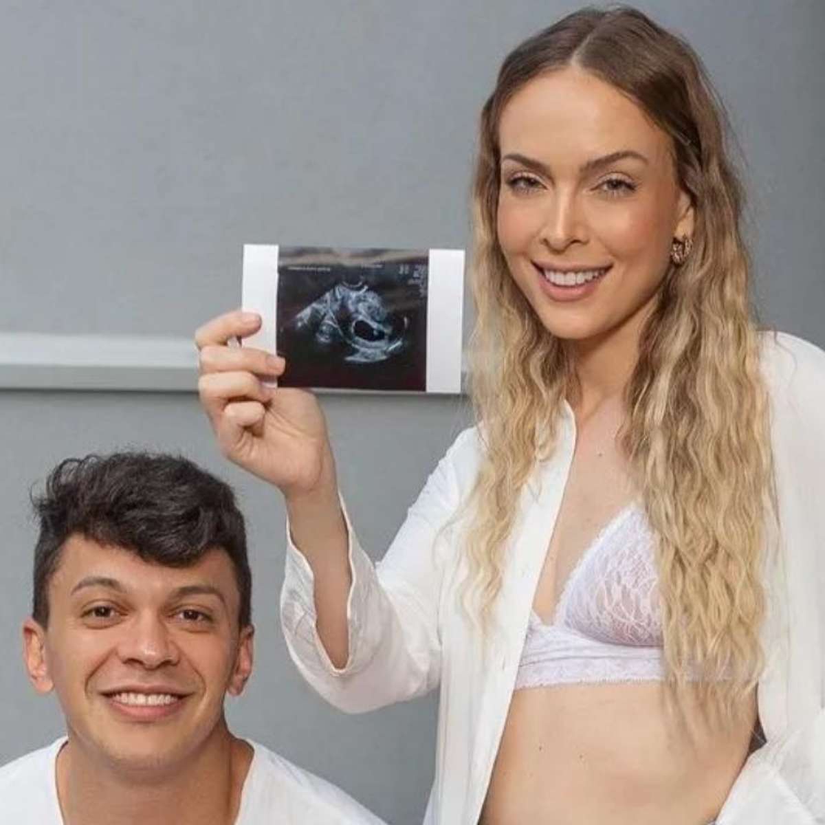 Tata Estaniecki e Júlio Cocielo anunciam segunda gravidez Jornal MEIA HORA  - Celebridades e TV