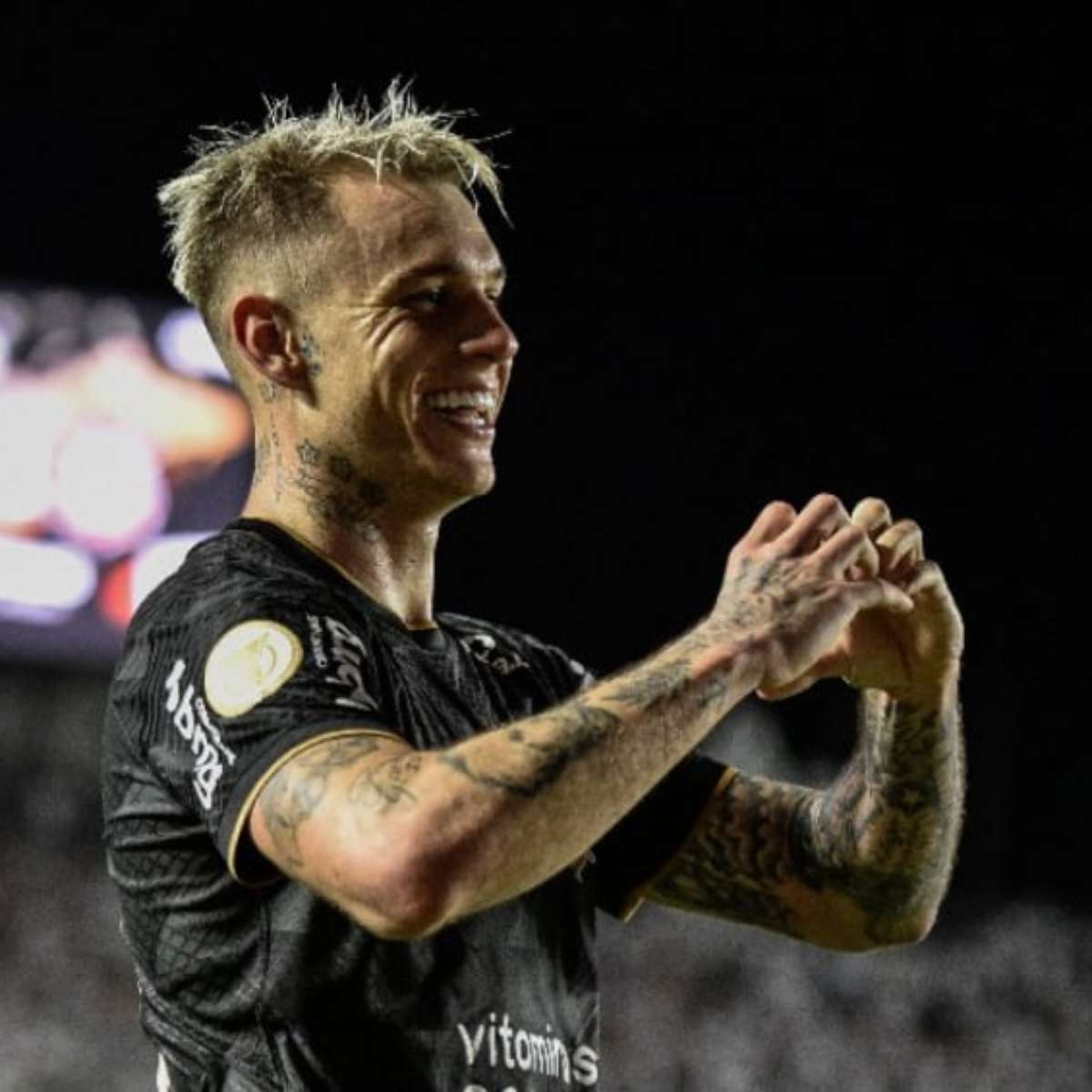 Ele é o melhor jogador do Corinthians na temporada e causa