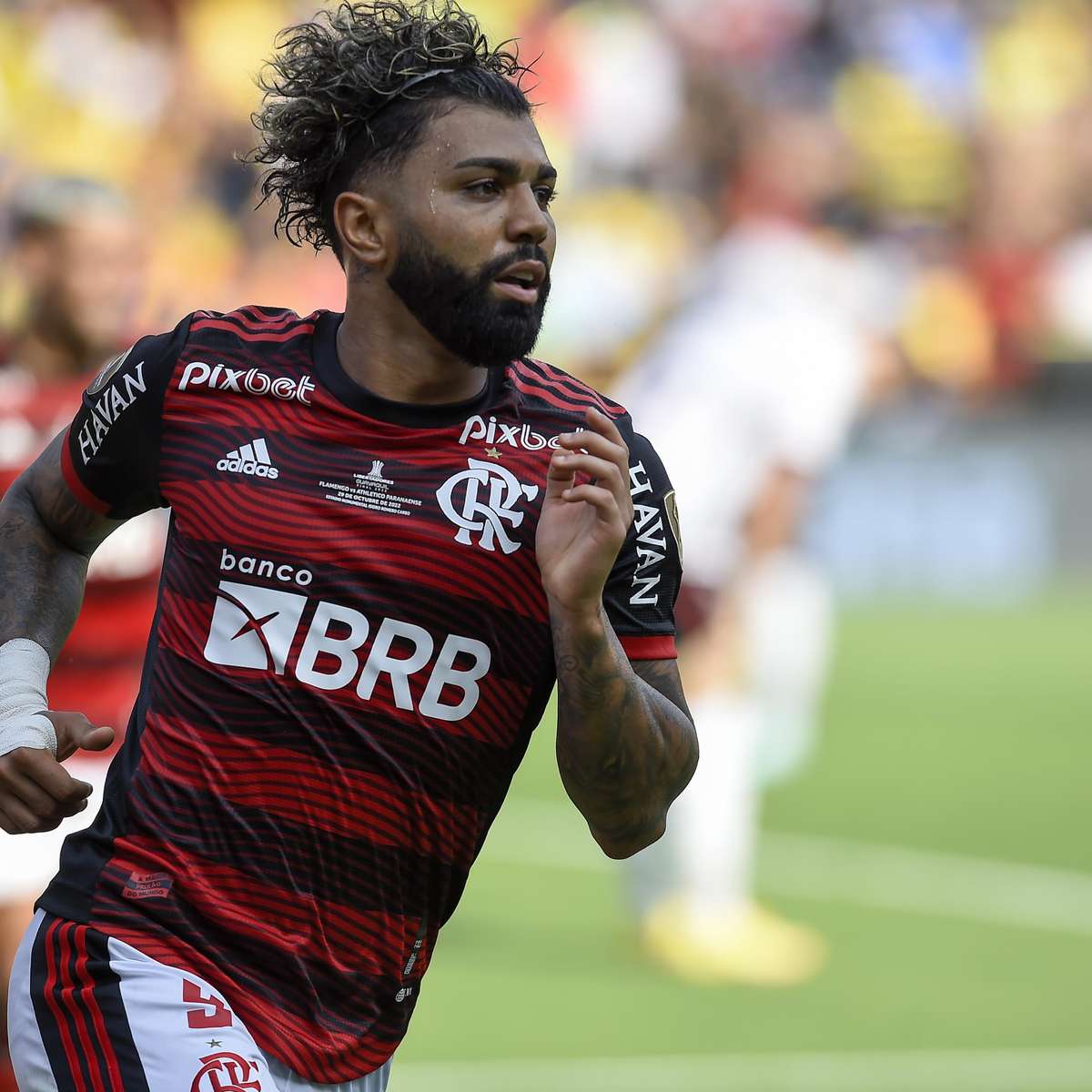 A pedido de Sampaoli Sevilla consulta atacante Gabigol do Flamengo