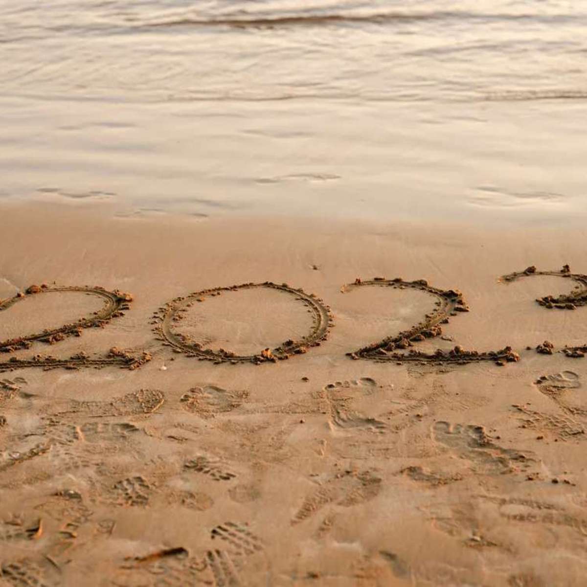 Feliz Ano Novo 2023: frases afirmativas para usar todo o ano