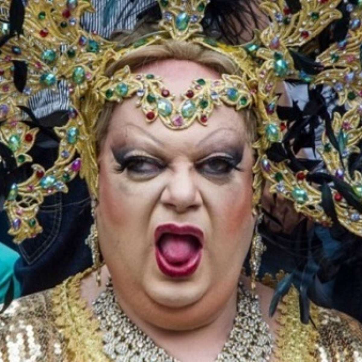 De vanguardista a 'cancelada': quem foi a lendária drag queen Kaká di Polly  - 28/01/2023 - UOL TAB