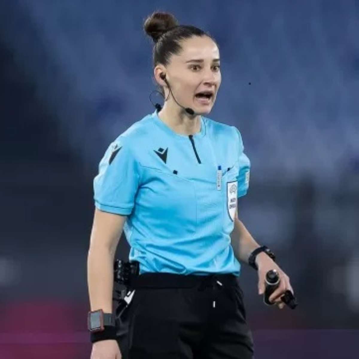 Primeira árbitra da Palestina no Campeonato Mundial de Futebol Feminino