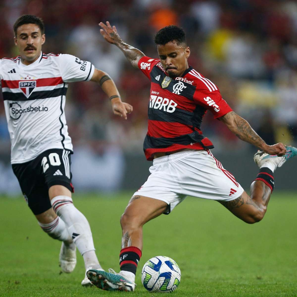 Flamengo perde para o São Paulo por 2 a 1 no primeiro jogo das quartas da  Copa do Brasil - Flamengo