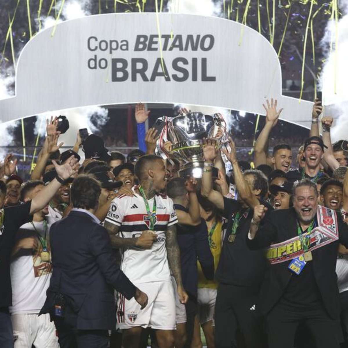 São Paulo vence Copa do Brasil e leva R$ 90 milhões