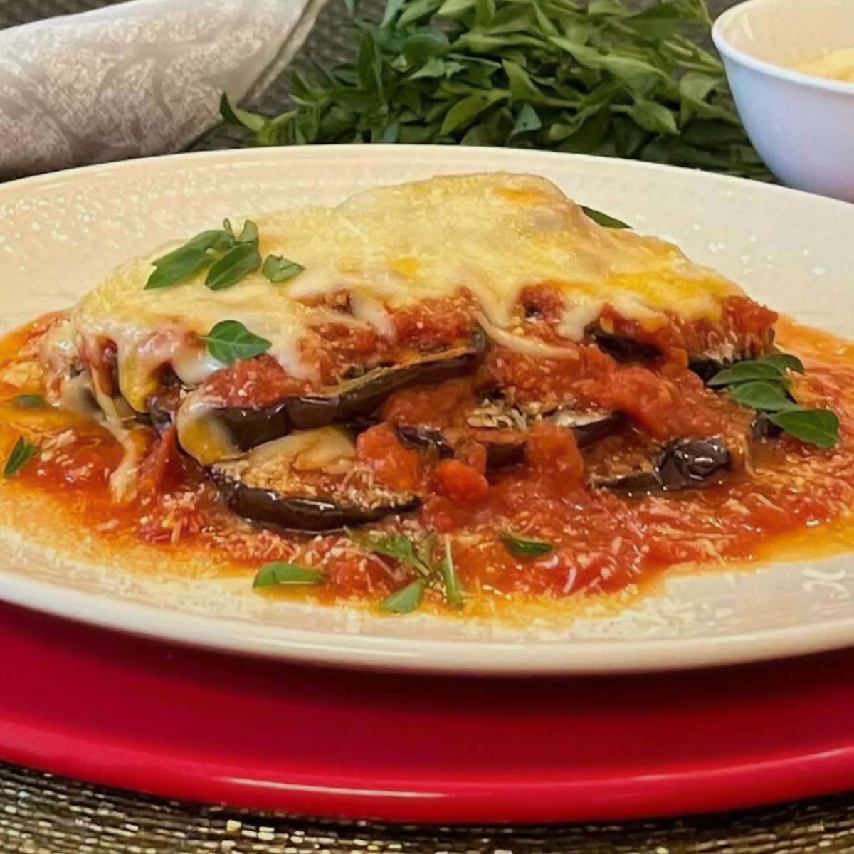Berinjela A Parmegiana Berinjela à Parmegiana: Delícia Simples E