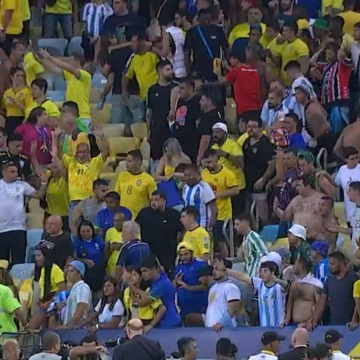 Briga entre torcedores de Brasil e Argentina vira meme nas redes