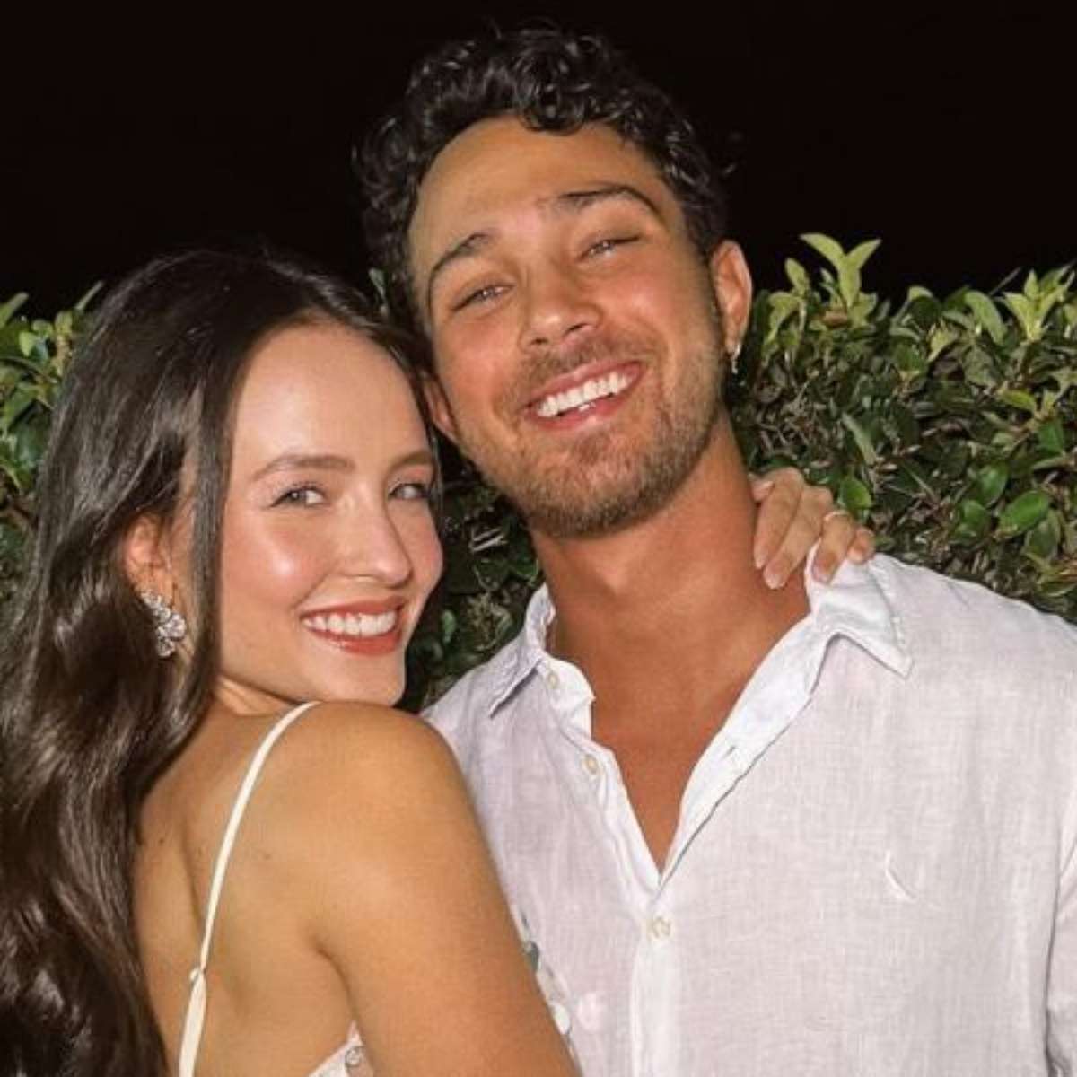 Larissa Manoela revela verdade sobre interferência do marido em sua carreira