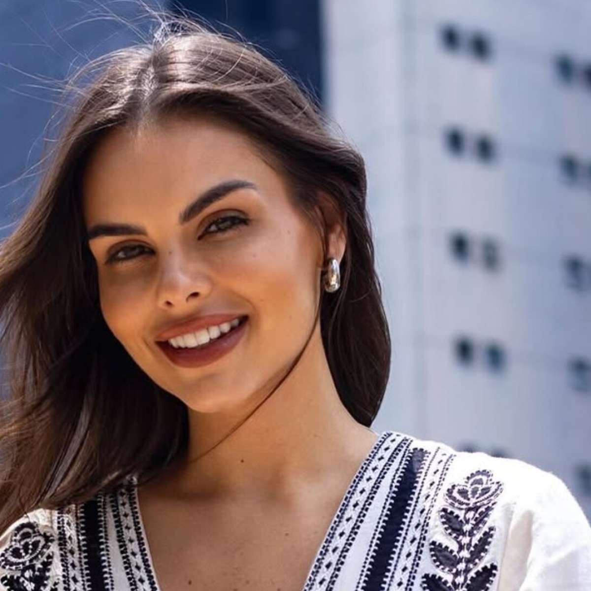 Amanda Kimberlly solta o verbo e rebate boatos sobre sua família: 'Isso é doença'