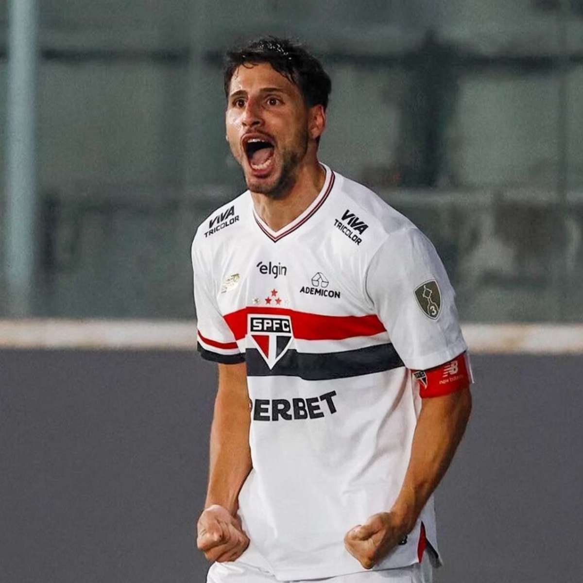 ELE FICA!! Fim da novela: Calleri renova com o São Paulo até 2028 e ganha cláusula de ampliação