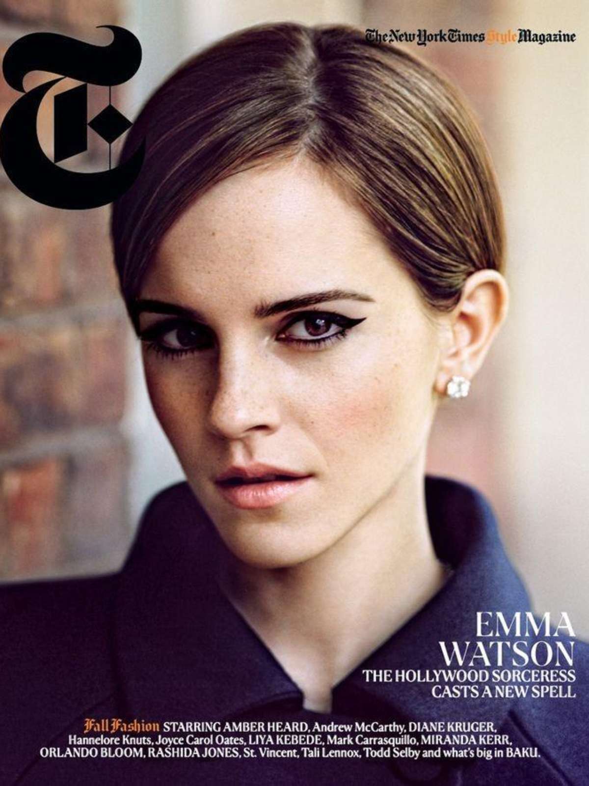 Emma Watson investe na estampa xadrez para editorial da revista <em>Teen  Vogue</em>