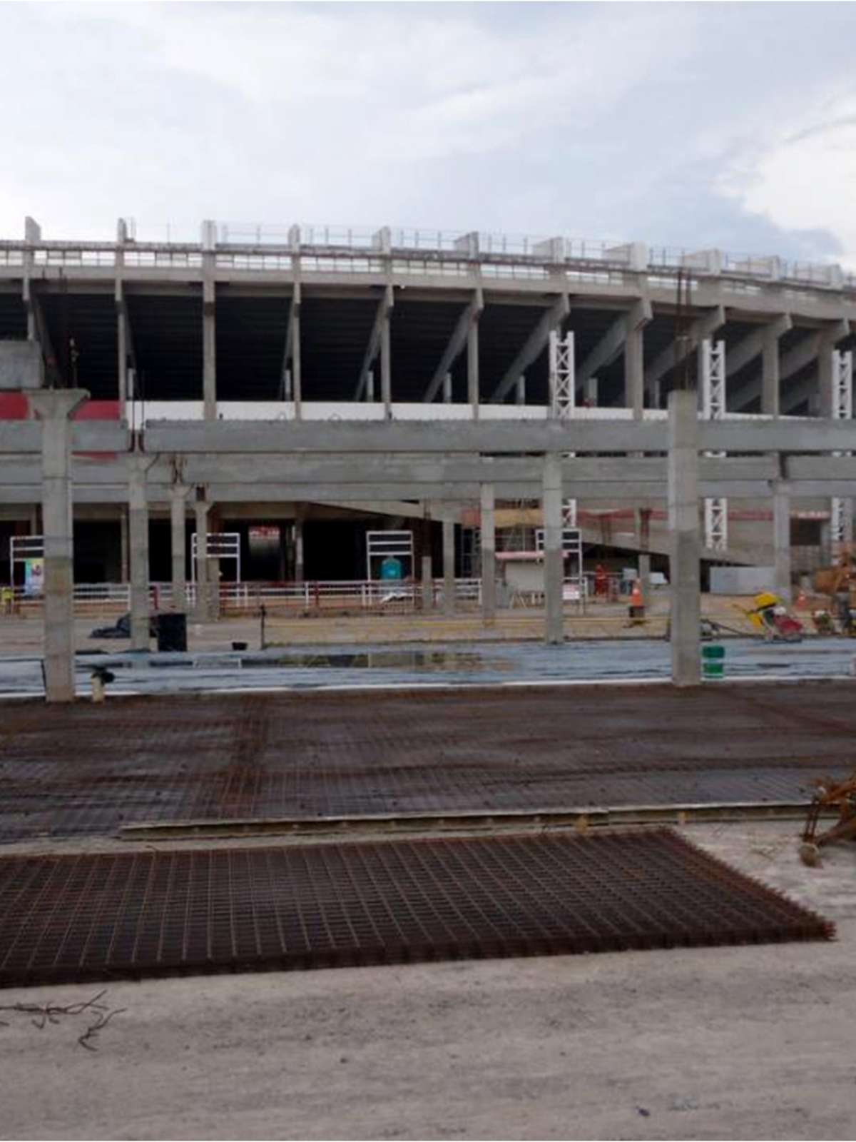 Novo' Mineirão criou problema de falta de vagas de estacionamento