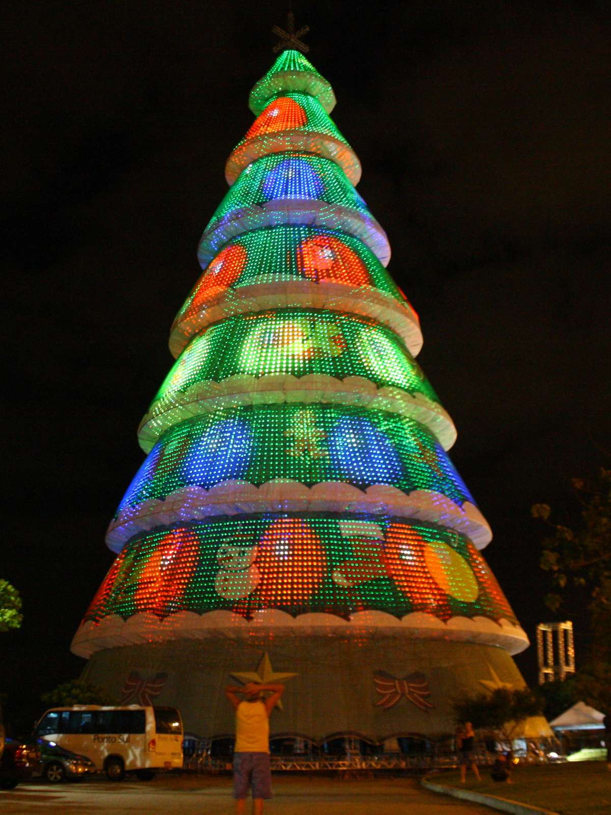 TJ-SC veta pagamento de R$ 1,5 milhão por árvore de Natal de 2009