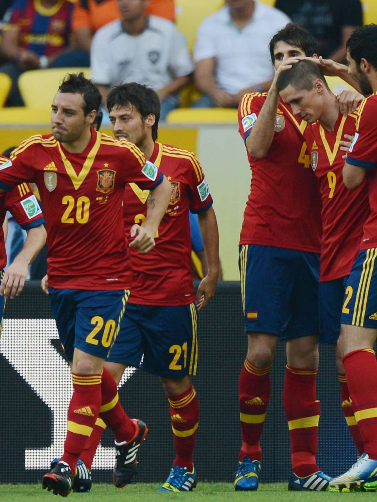 Jogadores Da Seleção Nacional De Futebol Espanha Antes Do Tiroteio Em Fifa  No Campeonato Mundial De 2018 No Jogo 16 Da Espanha Vs Imagem de Stock  Editorial - Imagem de campeonato, mundo: 255518484