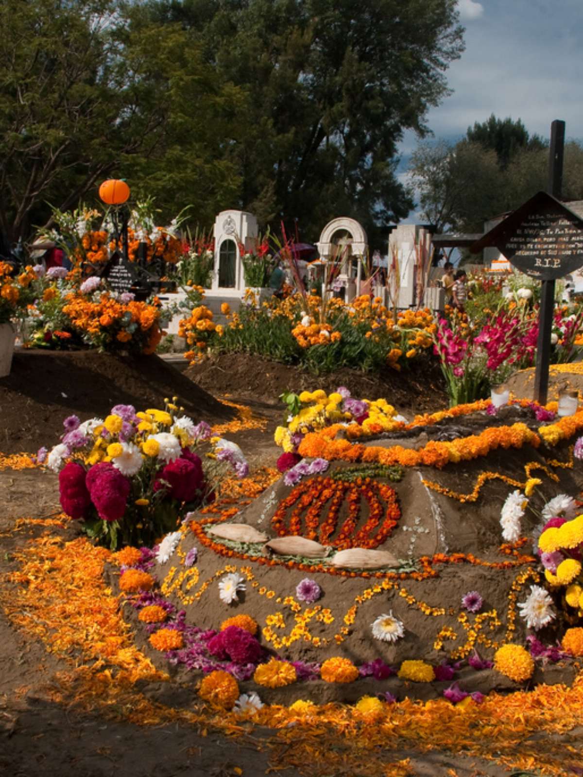 Dia dos Mortos é uma festa em povoado milenar mexicano