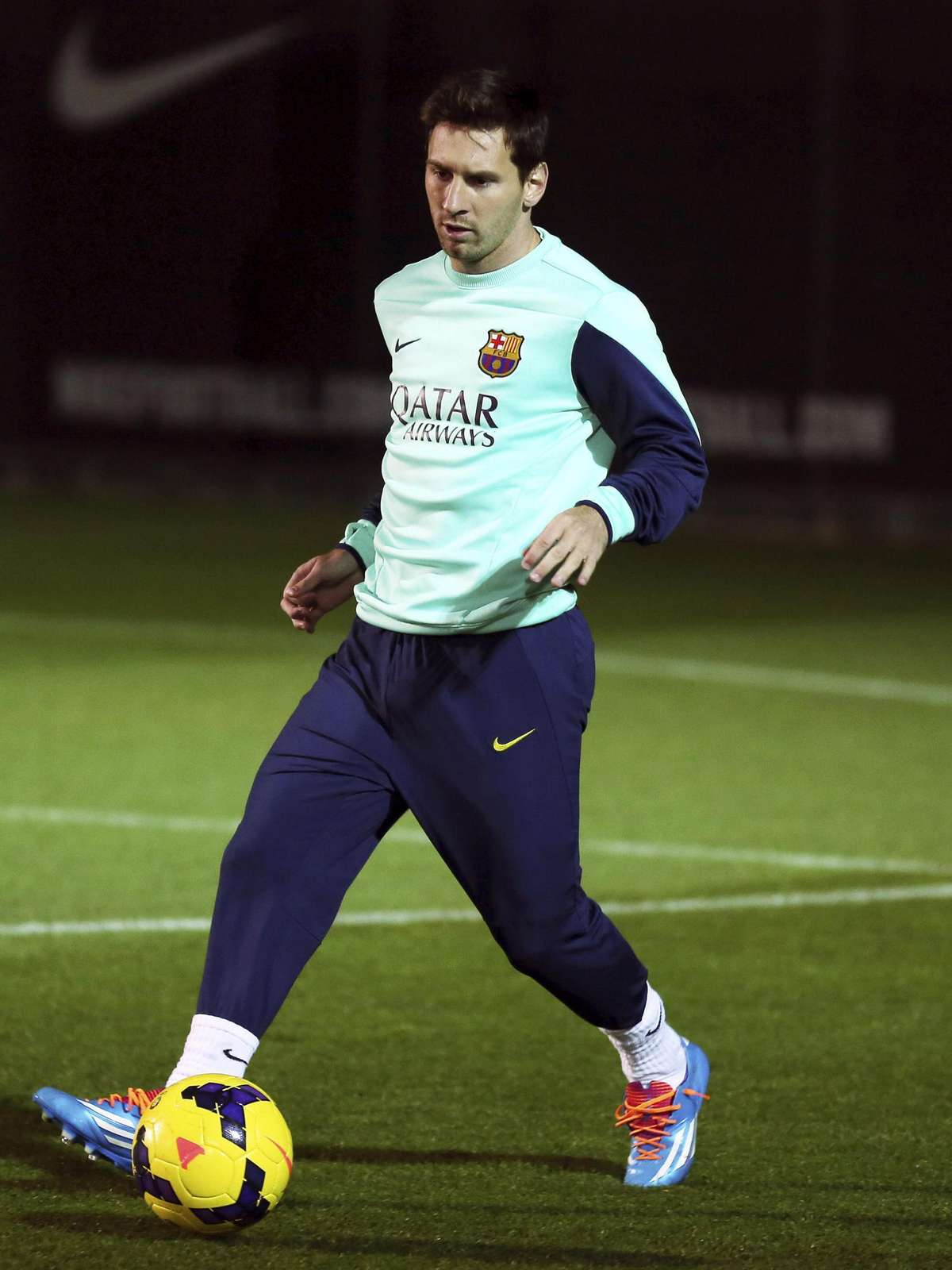 Nike hotsell mercurial messi