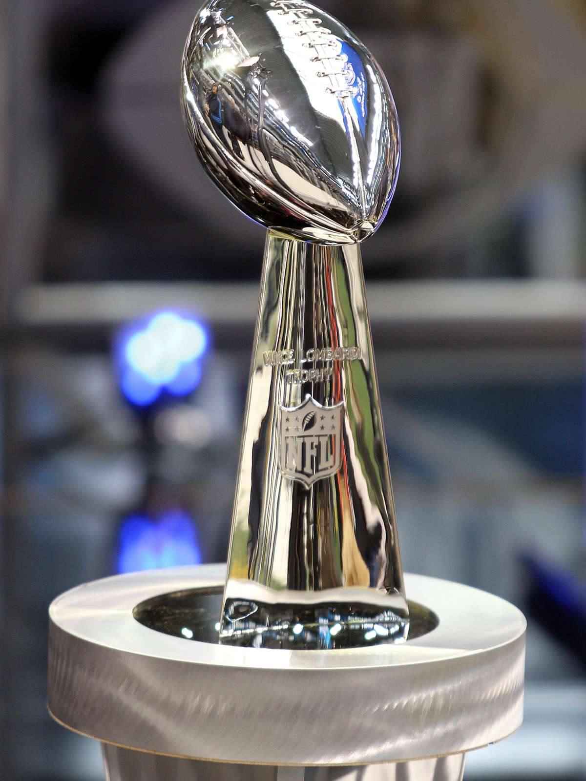 Vince Lombardi Trophy Replica, Super Bowl 26, XXVI Washington Redskins