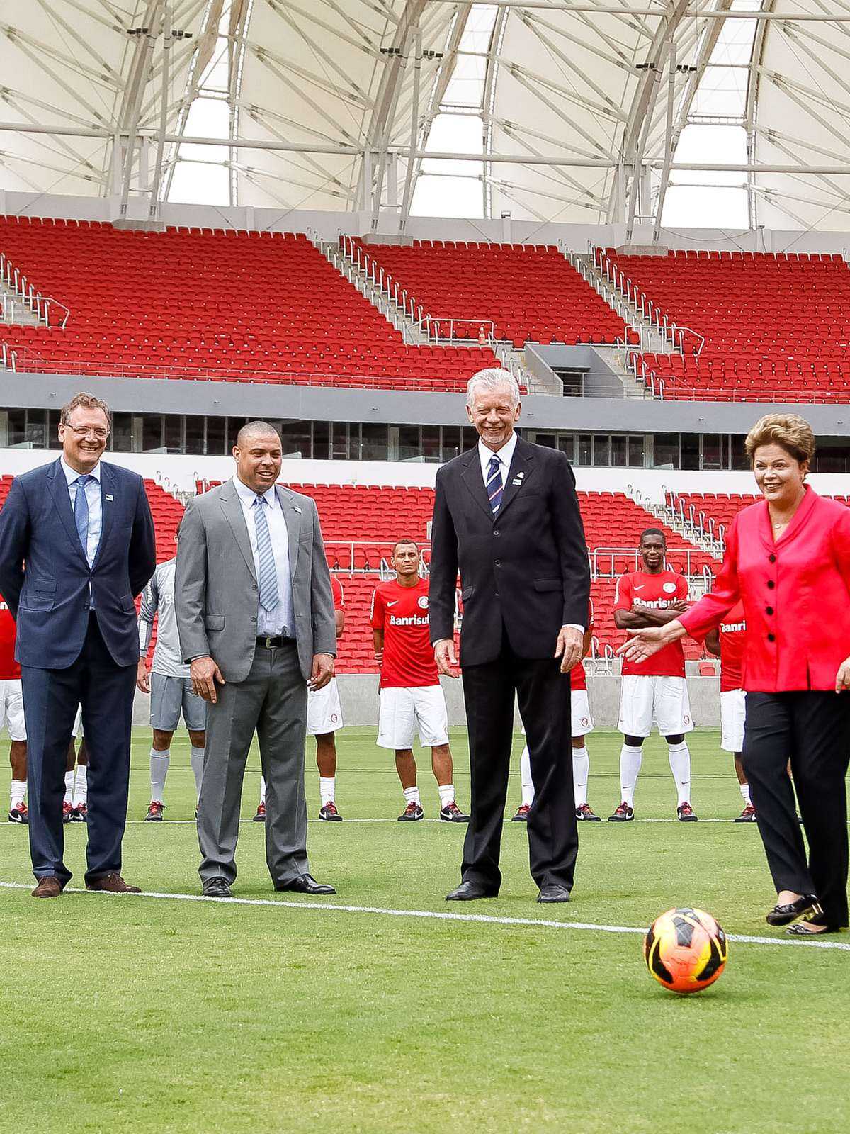 NOVO SIMULADOR de REFORMAR ESTÁDIOS de FUTEBOL! MUITO FOD