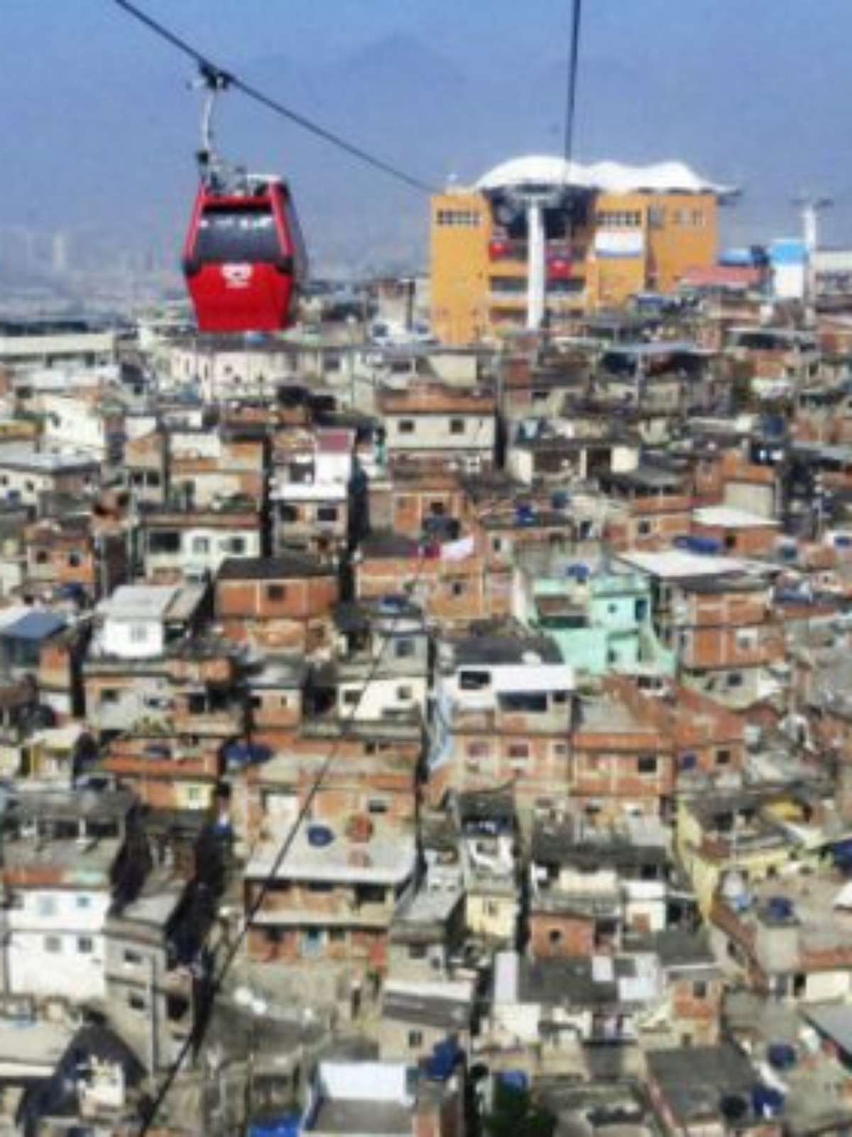 VEJA COMO É UMA FAVELA NOS EUA - BAIRRO PERIG0S0 DE BOSTON 