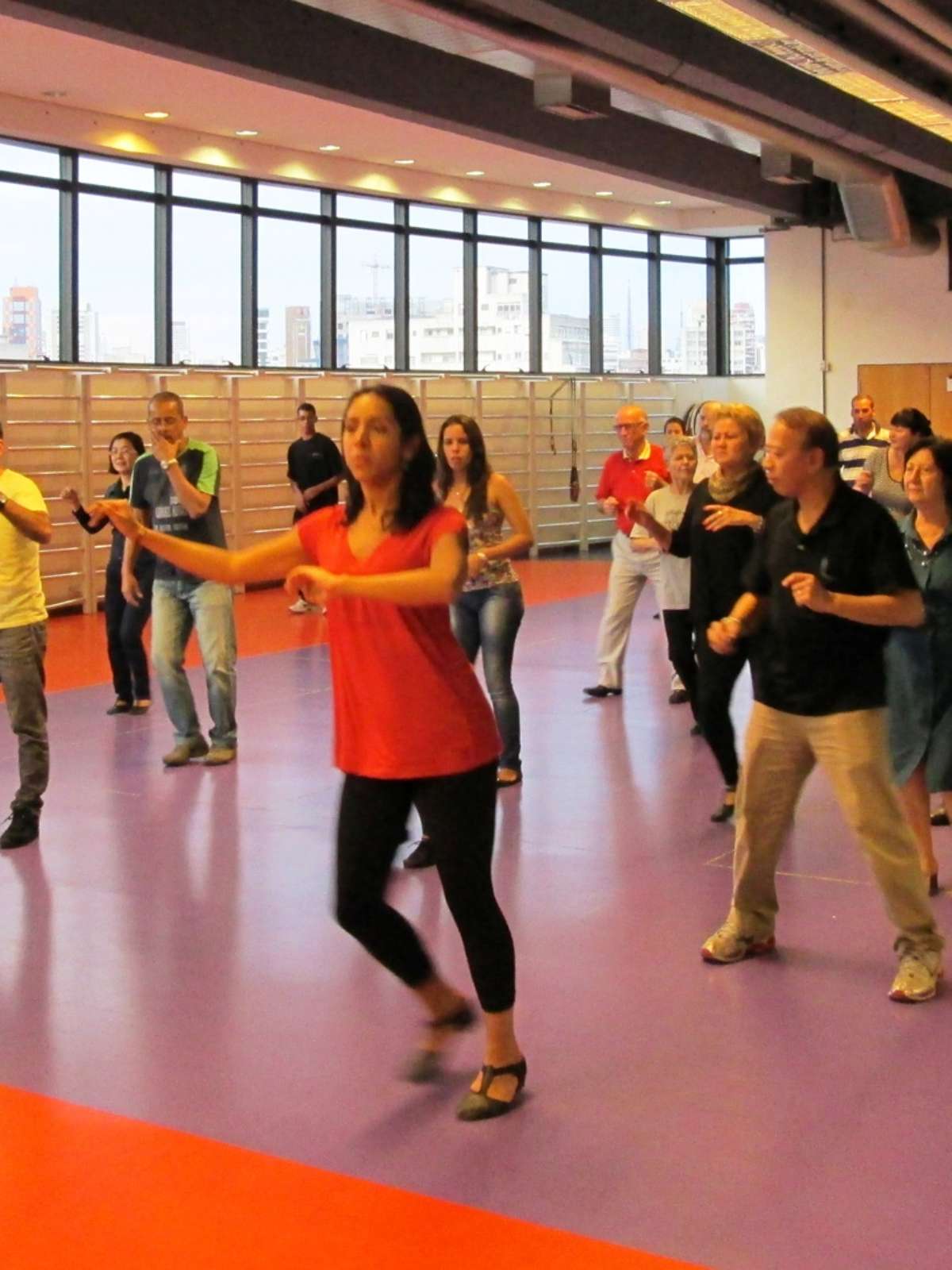 Aula de dança: descubra os principais benefícios e as melhores