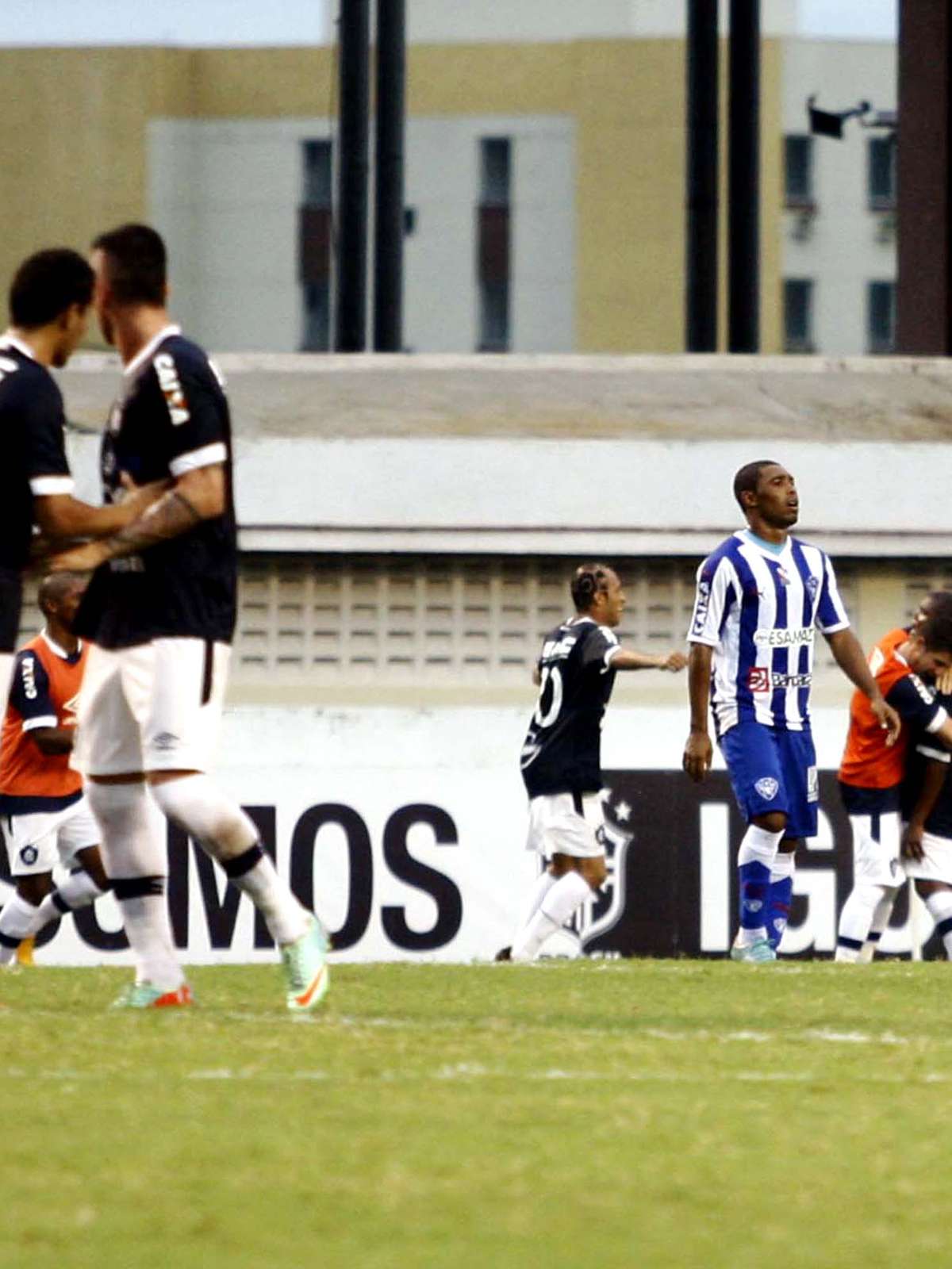 Corinthians sofre, marca no fim e elimina Remo nos pênaltis na Copa do  Brasil