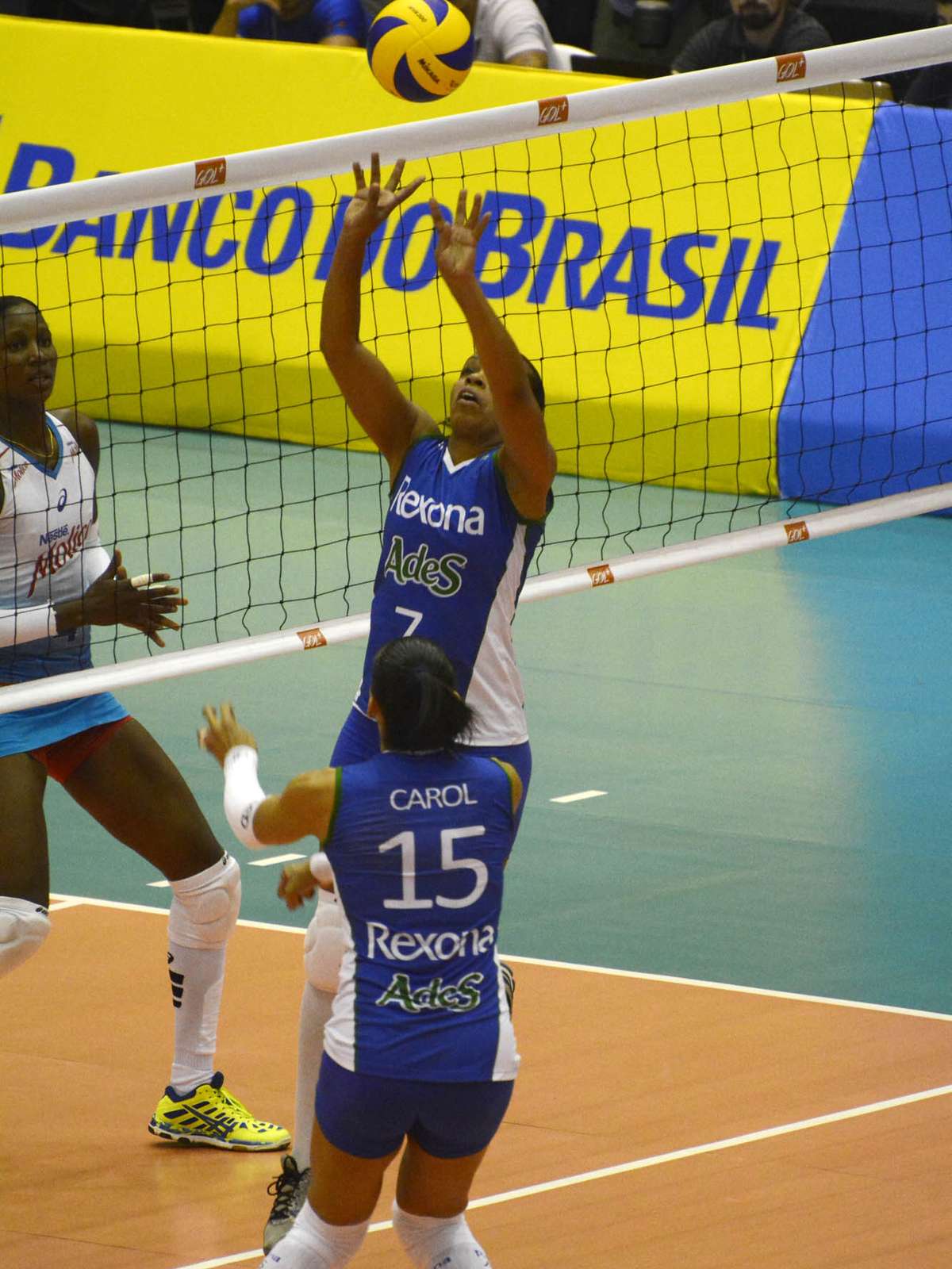 Sesi Bauru domina Minas e conquista a Copa Brasil de vôlei