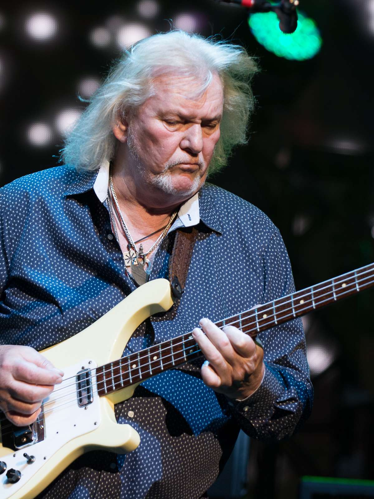 Morre Chris Squire, baixista da banda progressiva Yes
