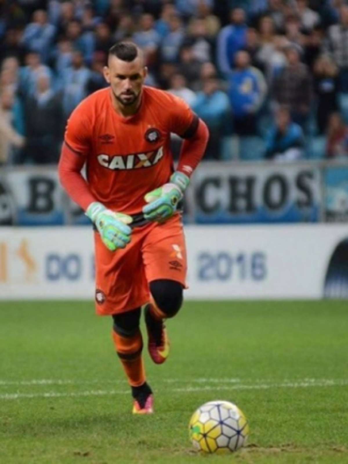 Weverton já havia perdido pênalti decisivo em 2016