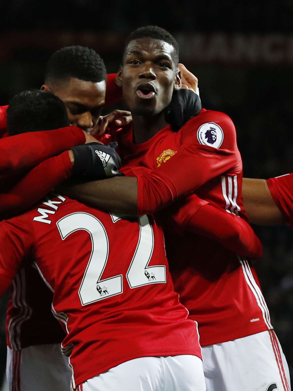 Manchester United volta a vencer no Inglês e segue firme no G-4