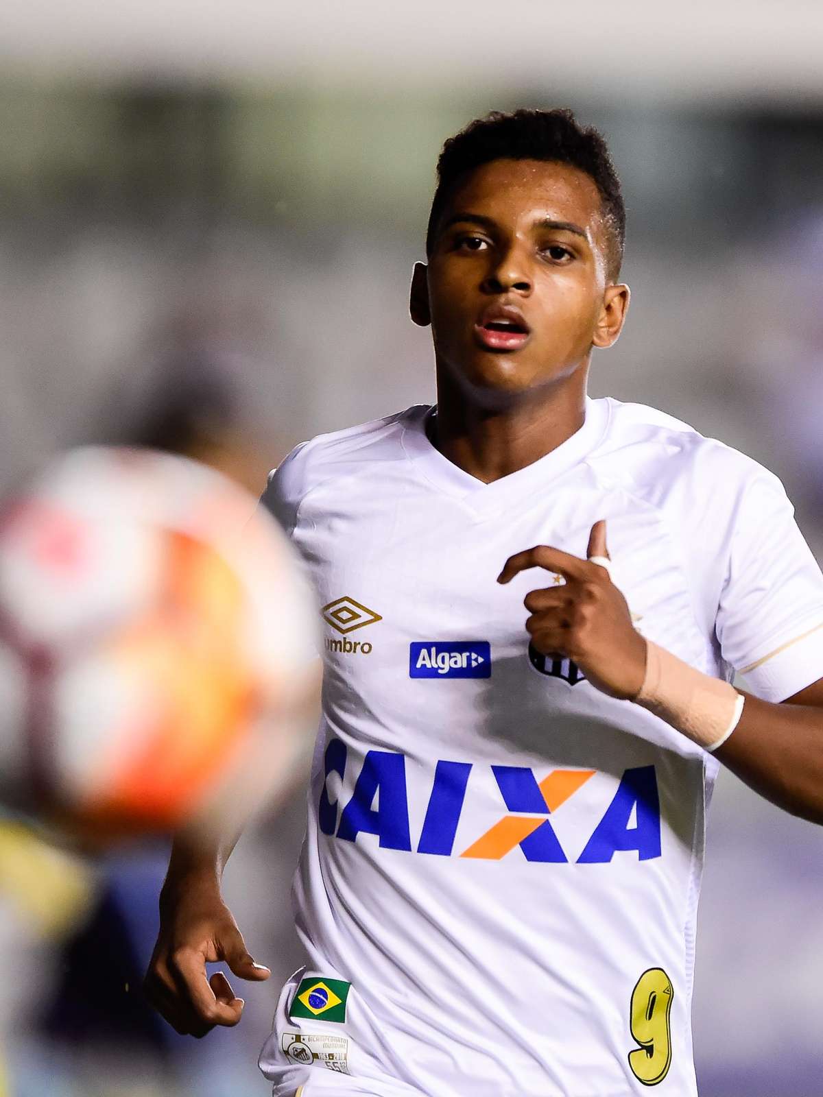 Santos monitora mercado em busca de substituto para Rodrygo