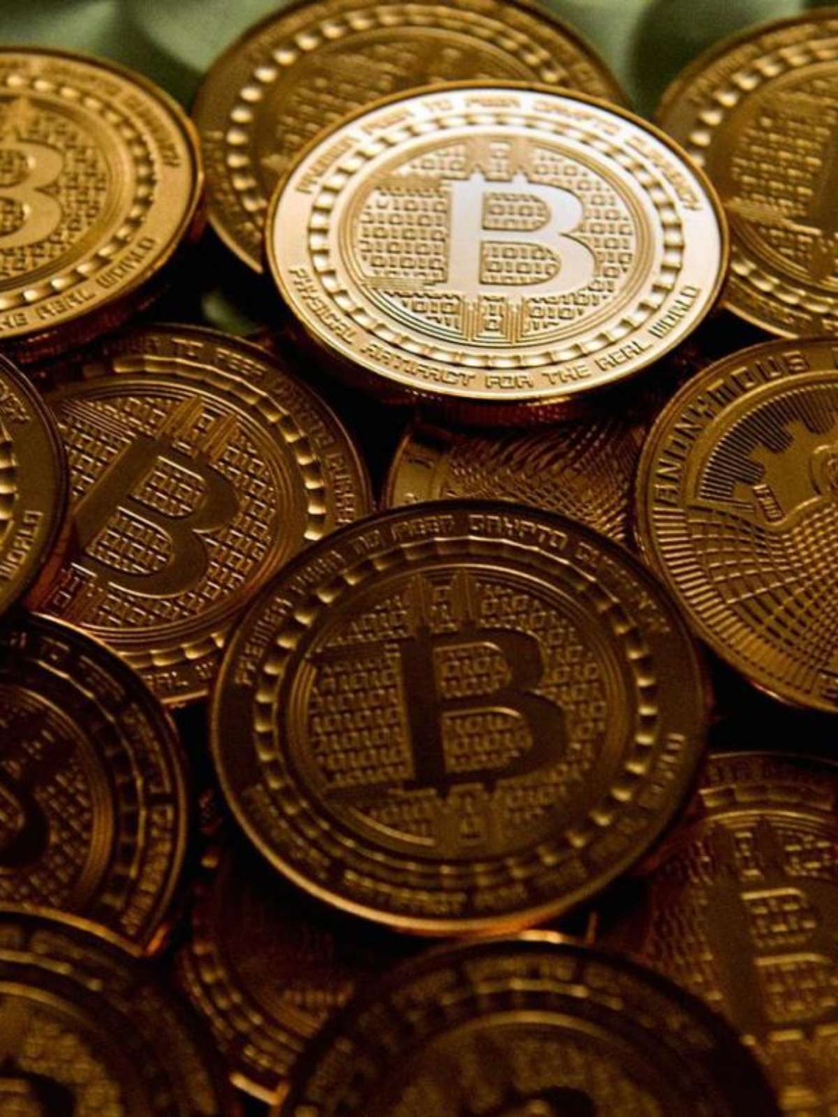 Cotação de criptomoedas despenca após ataque hacker a bolsa de moedas  digitais