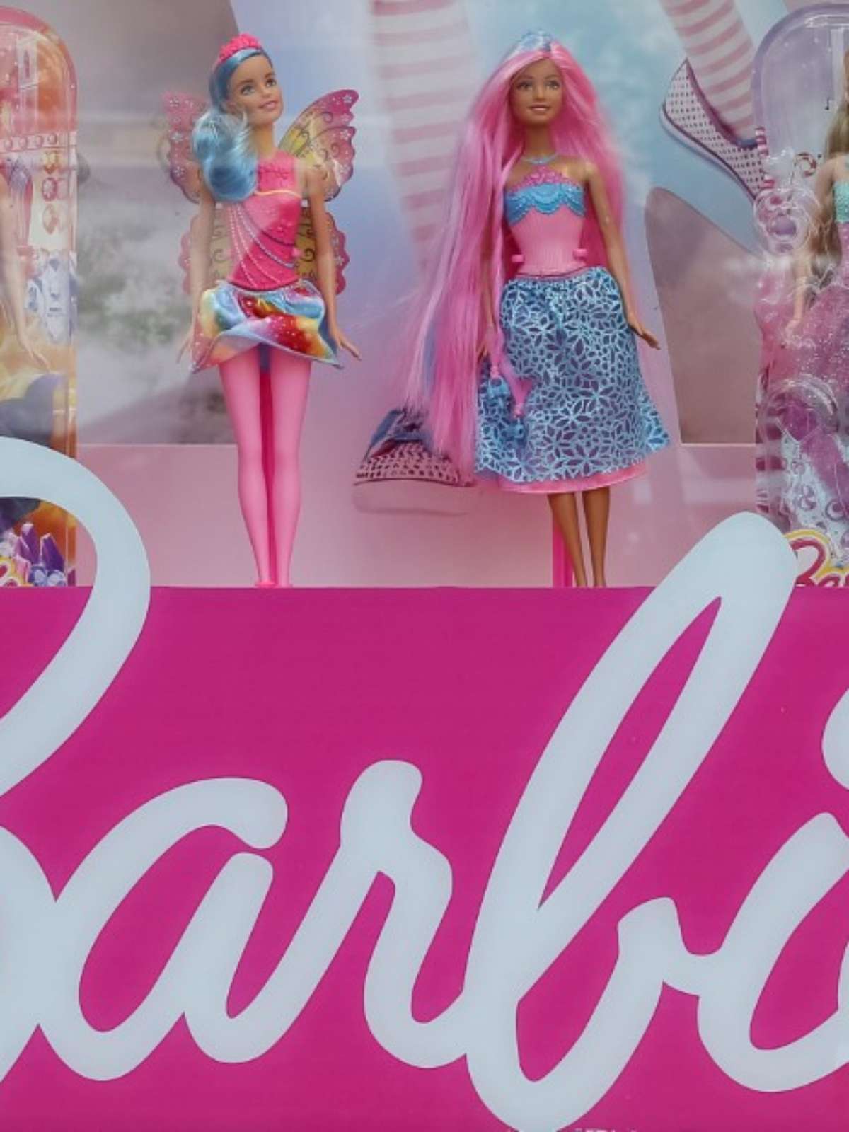 Barbie engenheira robótica vem para 'encorajar' meninas a aprender  programação - 27/06/2018 - Nerdices - F5