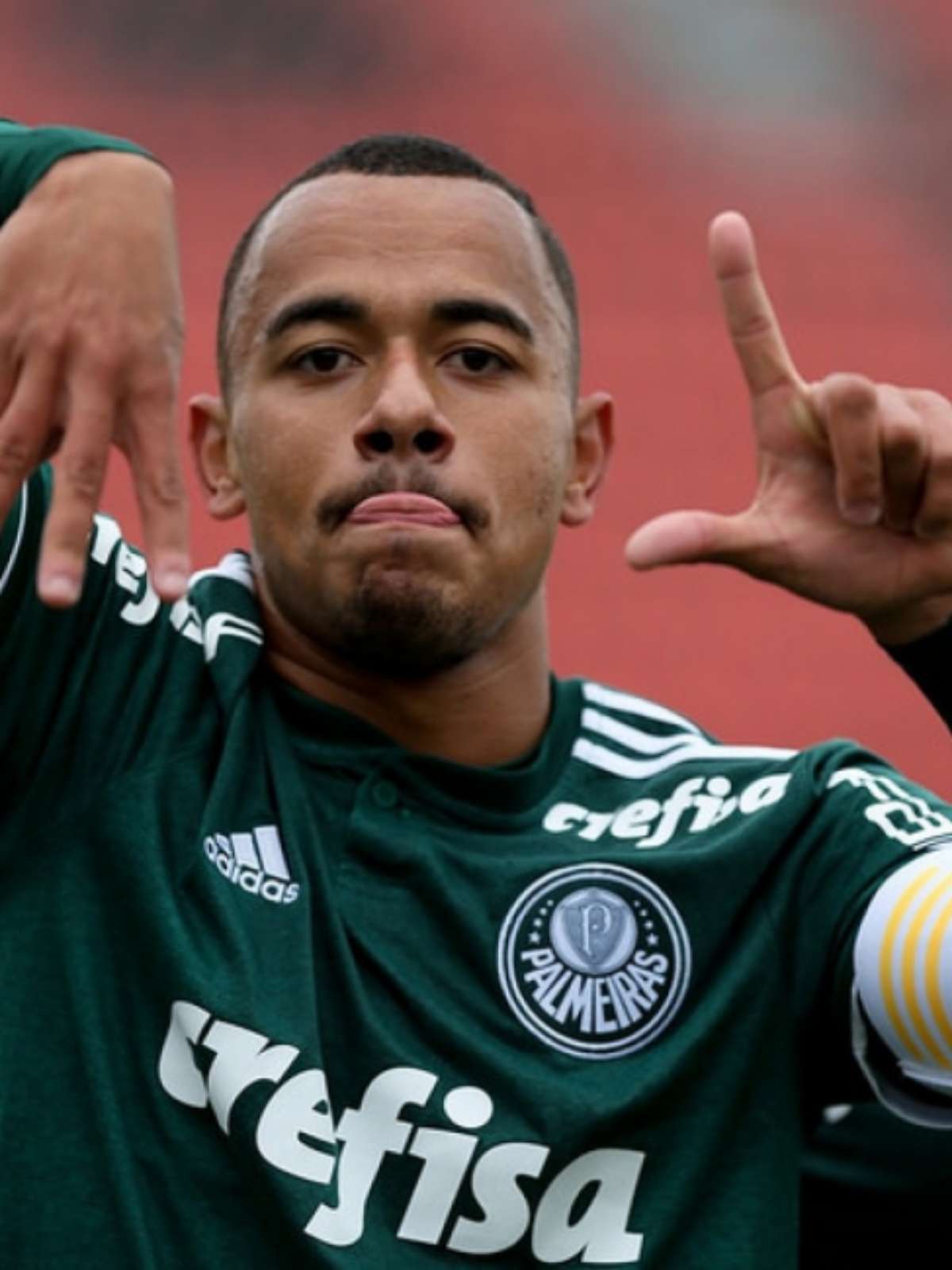 Palmeiras deve aproveitar quatro destaques da base no time profissional -  Lance!