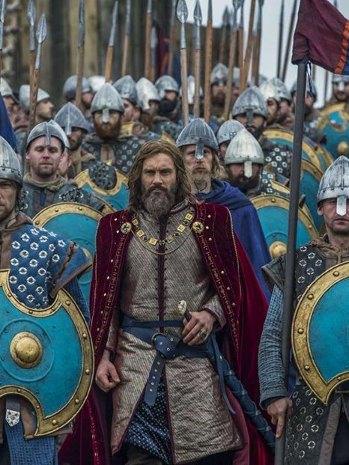 Criador explica por que optou por TERMINAR a série 'Vikings' - CinePOP