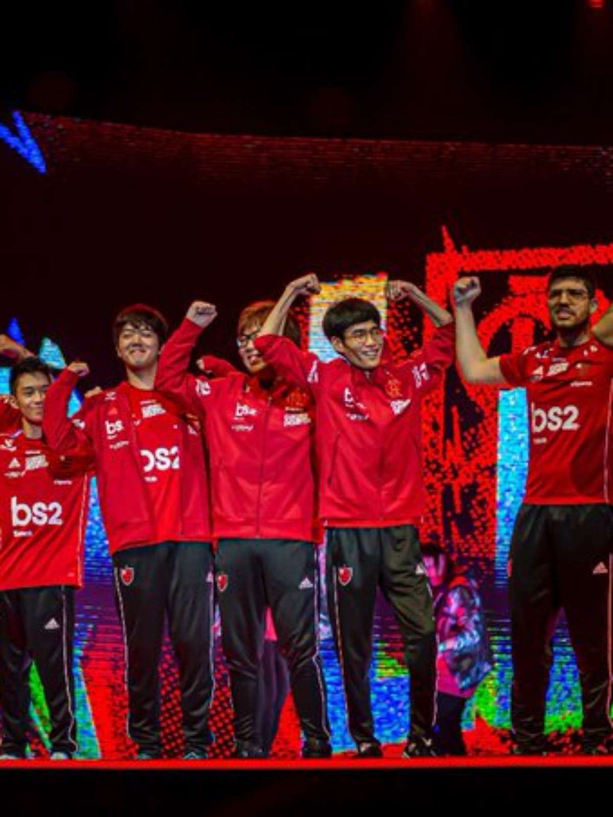 Flamengo vence INTZ e é o novo campeão brasileiro de League of Legends -  07/09/2019 - UOL Start
