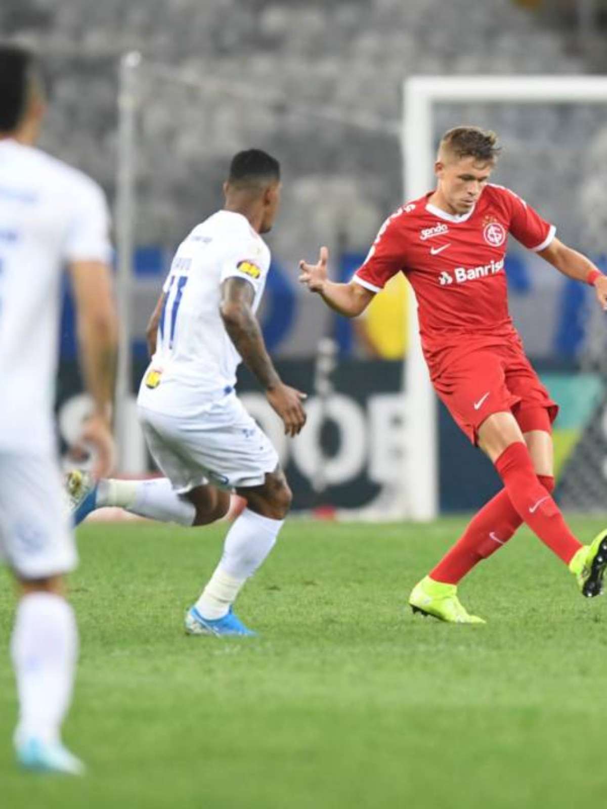 Cruzeiro 1 x 2 Inter: veja gols e lances do jogo no Mineirão pelo  Brasileiro