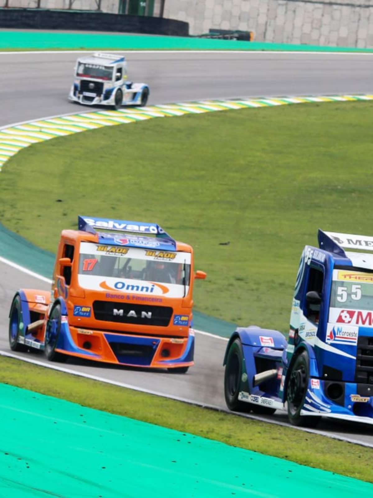 Copa Truck: Beto Monteiro lidera sexta-feira de treinos em