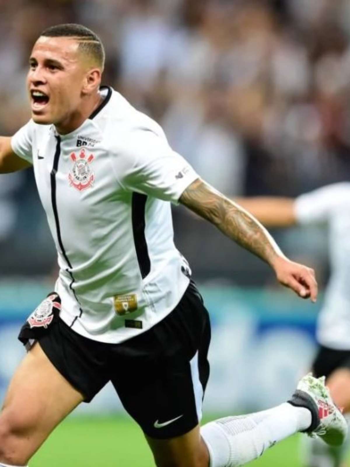 Tentaram de tudo, a decisão final do Corinthians de contratar