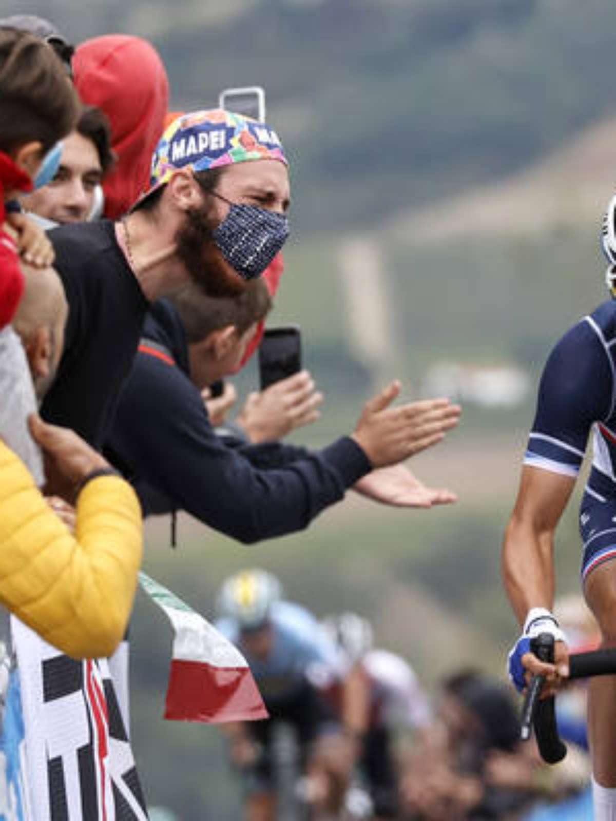 Ciclismo - Francês Julian Alaphilippe é o campeão mundial de 2020