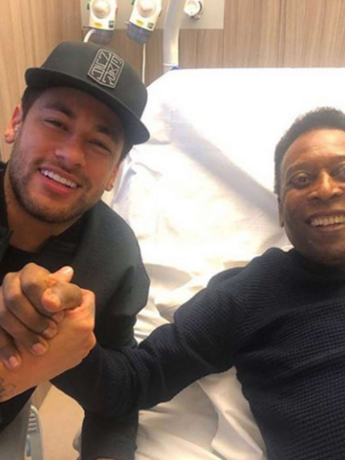 Em imagens geradas por IA, Neymar e Pelé viram personagens do