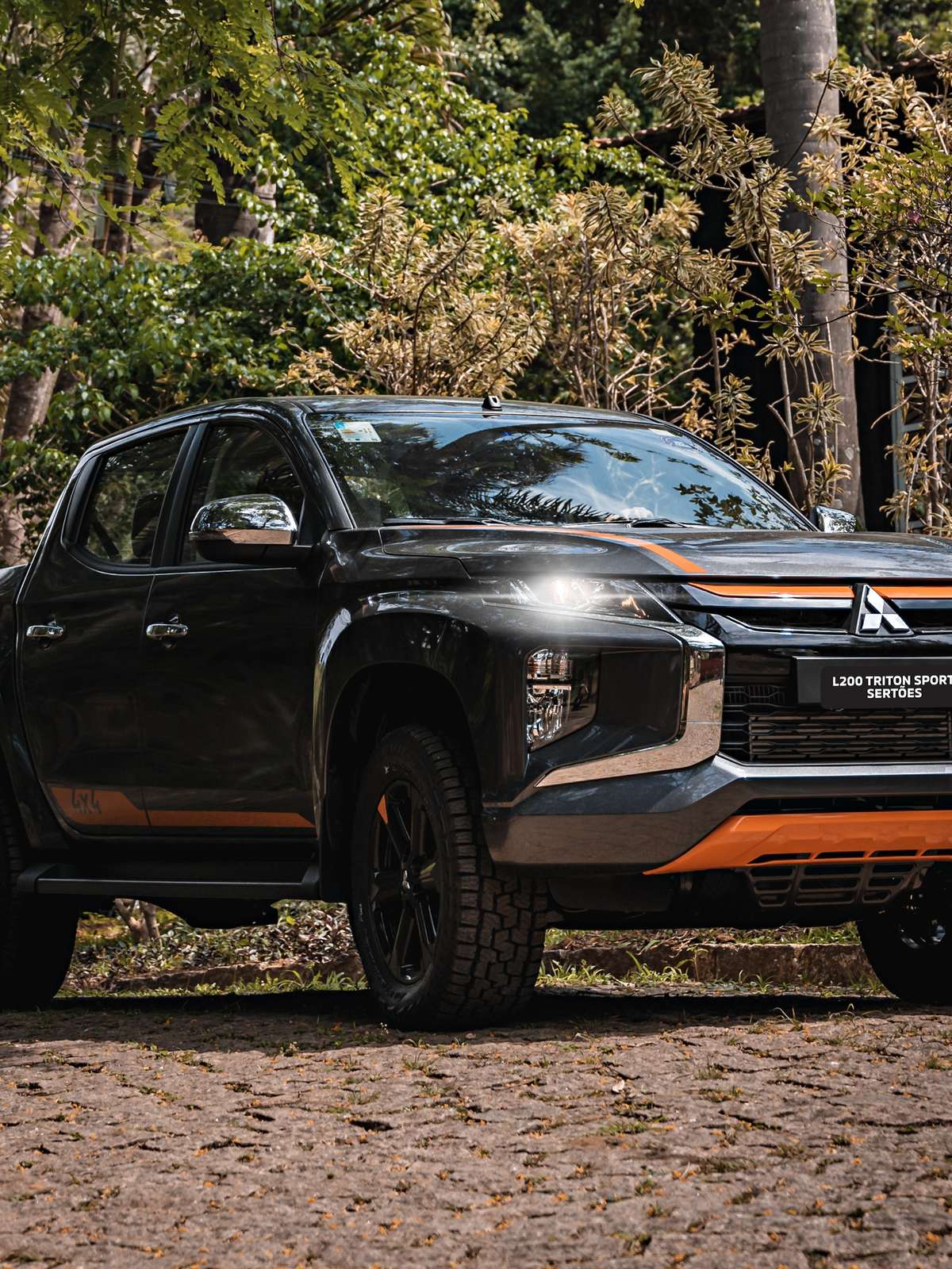 Mitsubishi L200 Triton Sport: versão de rally é colocada à venda