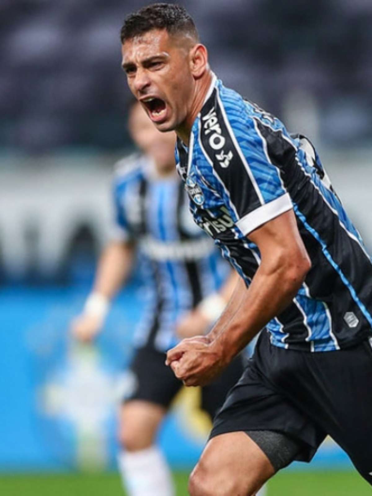 Diego Souza liga sinal de alerta para duelo contra o São Paulo: 'Gostam de  apitar o jogo