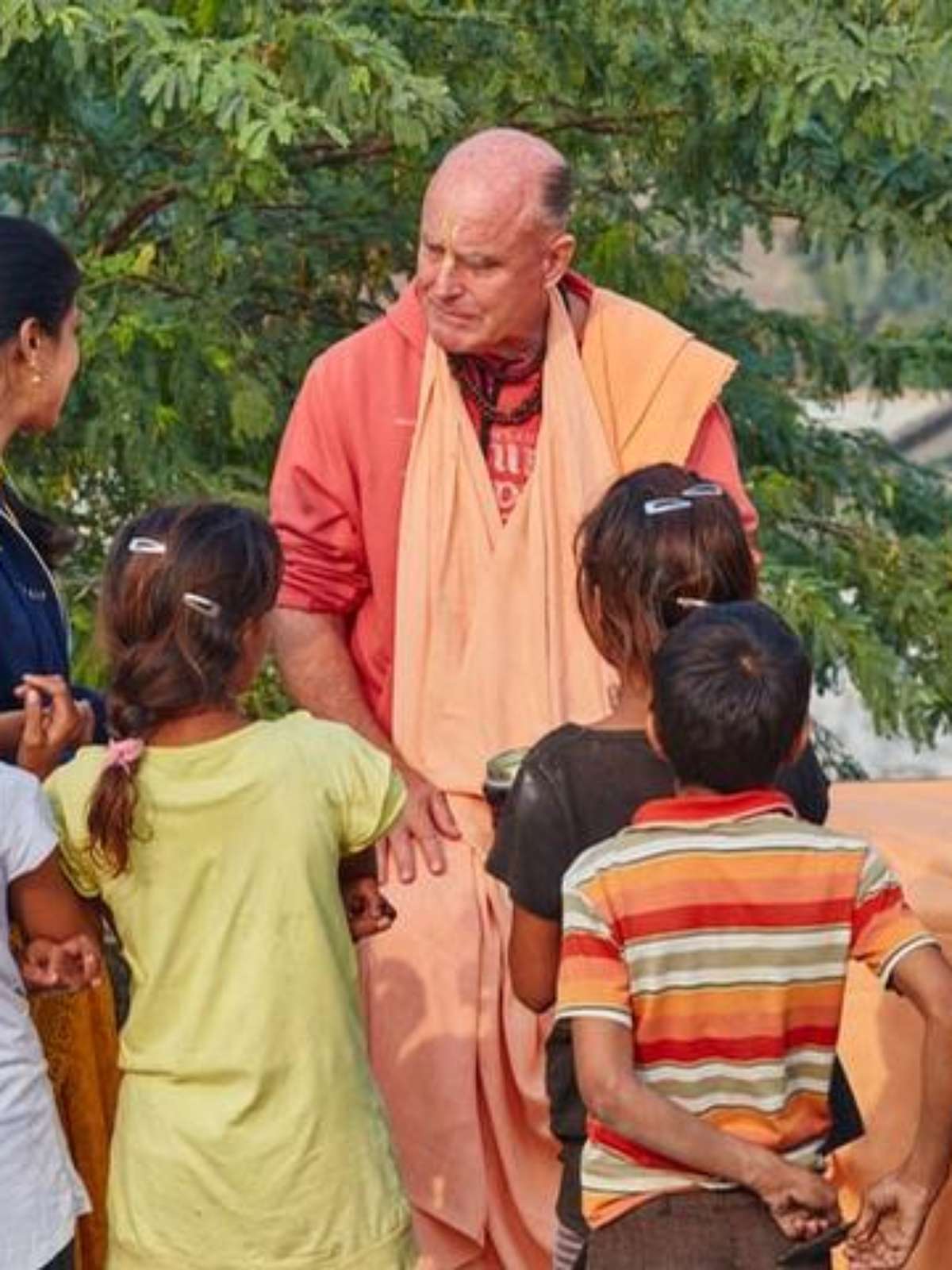 Criado em fazenda Hare Krishna, rapaz diz: 'isso seria o sentido da vida,  ter uma vida plena' – Vidaria