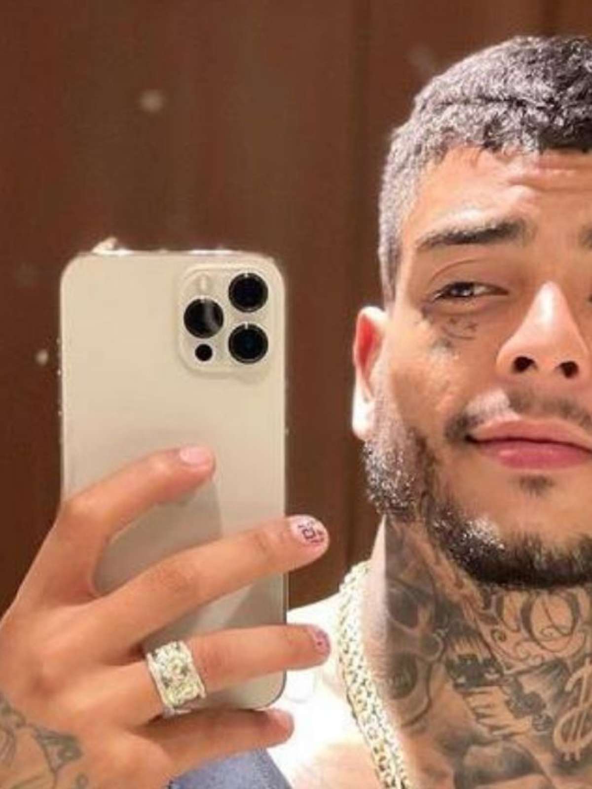 MC Kevin estaria fazendo sexo na varanda antes da queda, diz testemunha