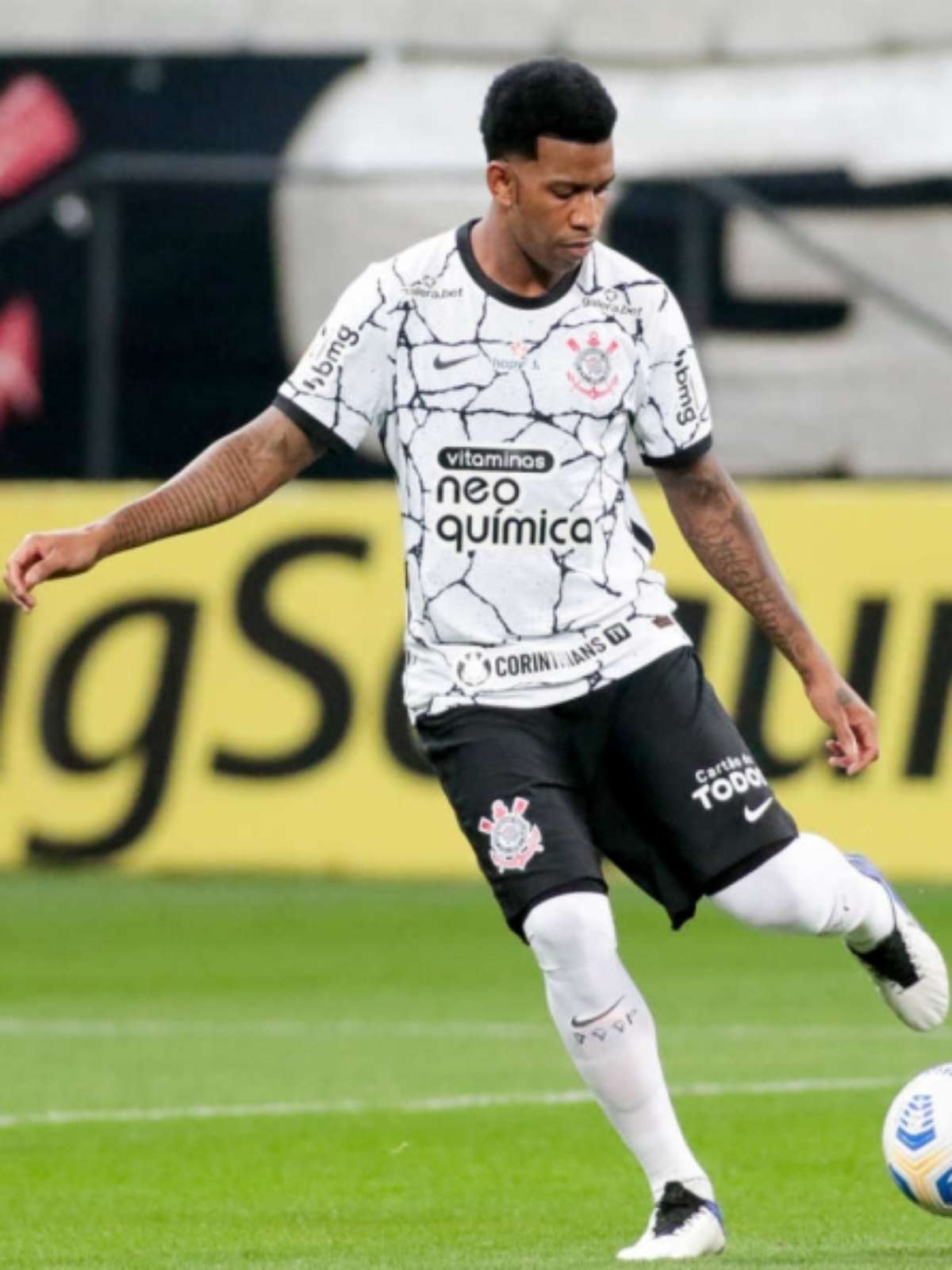 Gil se torna o terceiro jogador do Corinthians com mais jogos na Neo  Química Arena; clube parabeniza